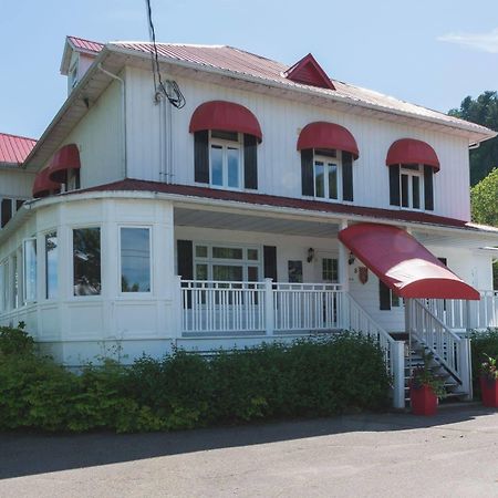 Auberge La Courtepointe Petite-Riviere-Saint-Francois Exteriör bild