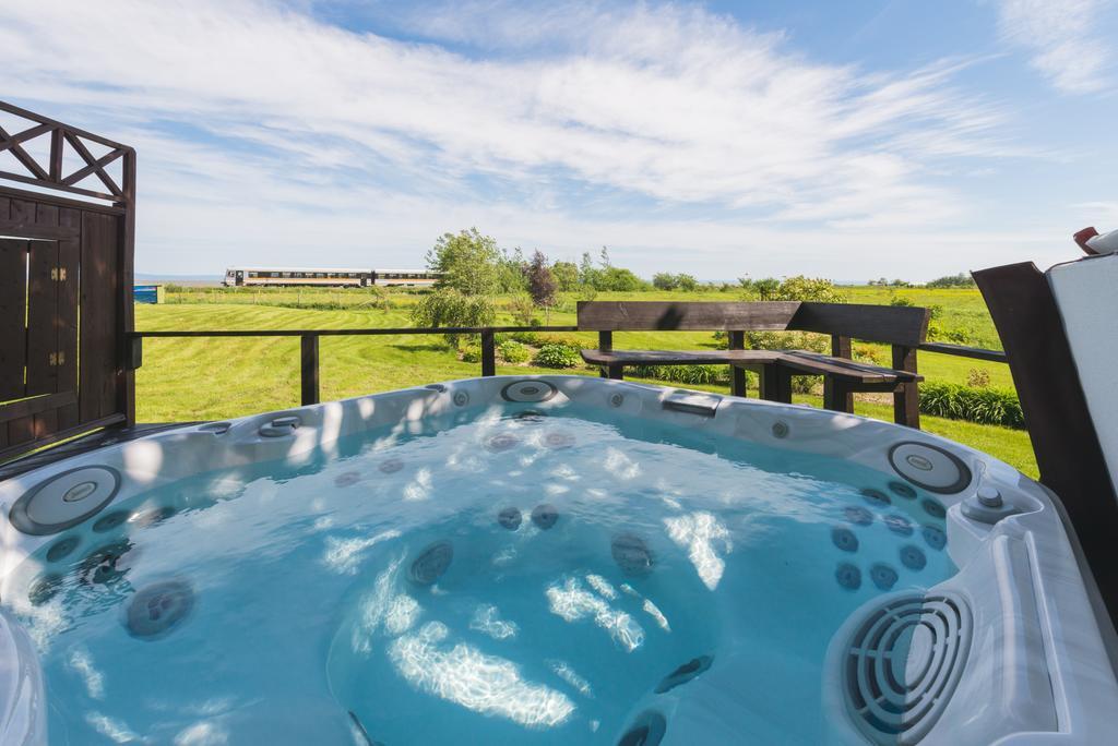 Auberge La Courtepointe Petite-Riviere-Saint-Francois Exteriör bild