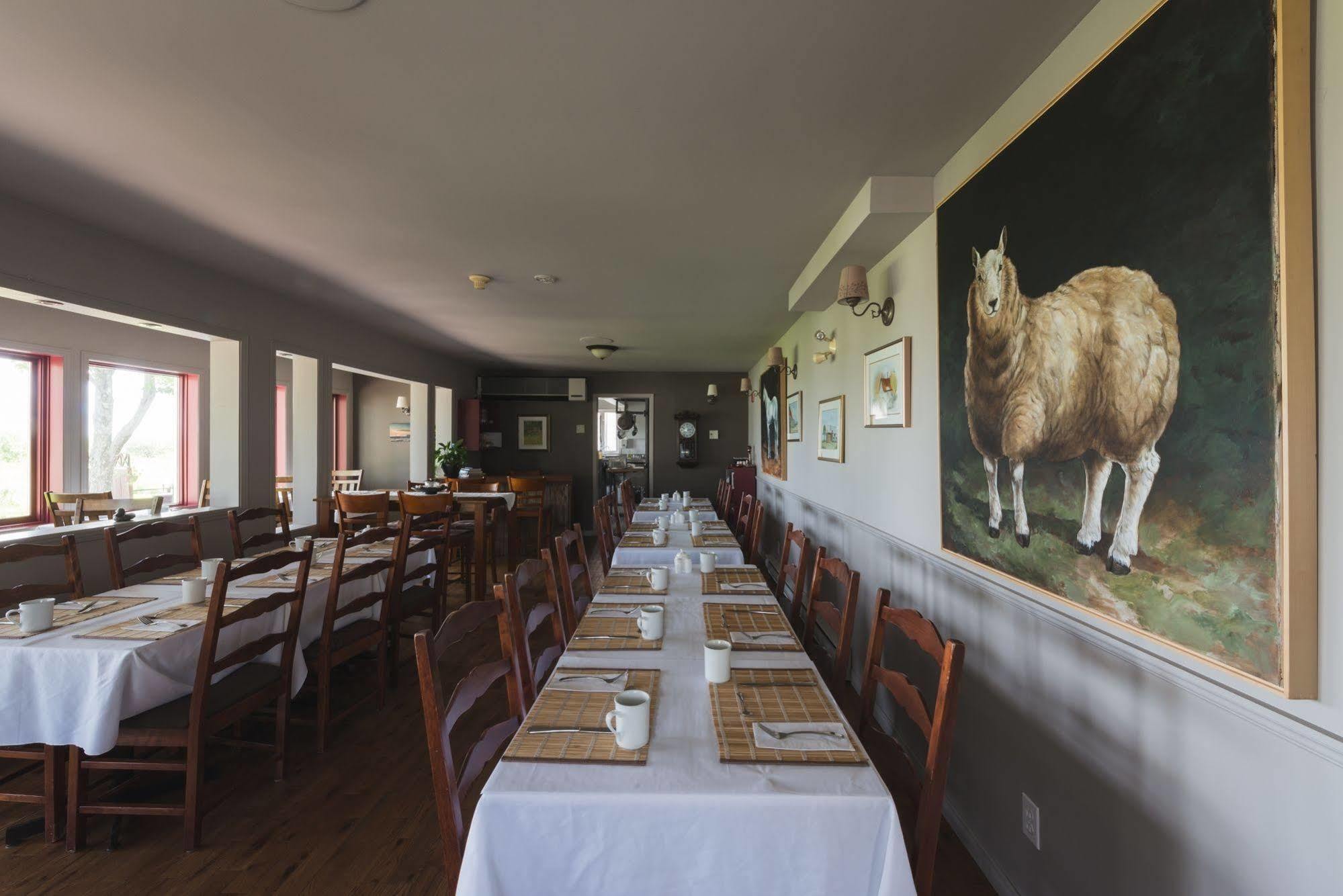 Auberge La Courtepointe Petite-Riviere-Saint-Francois Exteriör bild